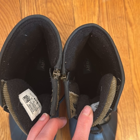 Sperry Women's Saltwater Corduroy Duck Boots in Olive Green Size 9.5 - Picture 6 of 10